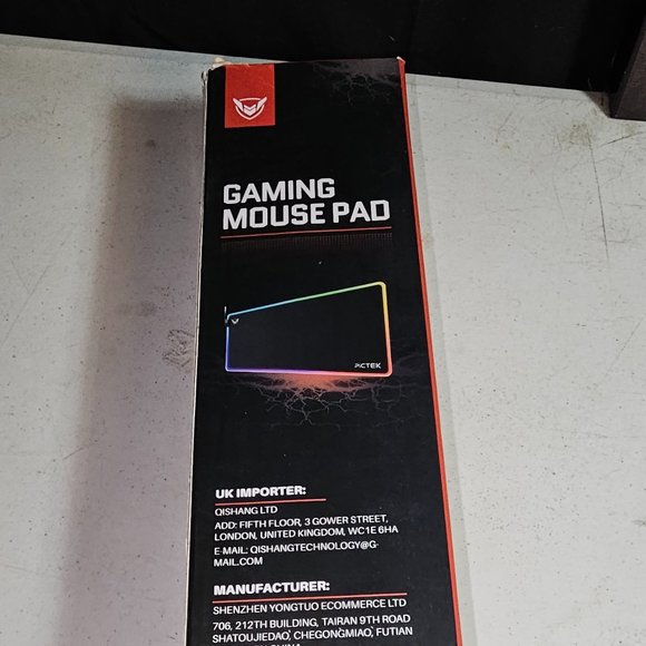 Pictek Chameleon Large RGB Gaming Mouse Pad (L) PC328A - Picture 1 of 4